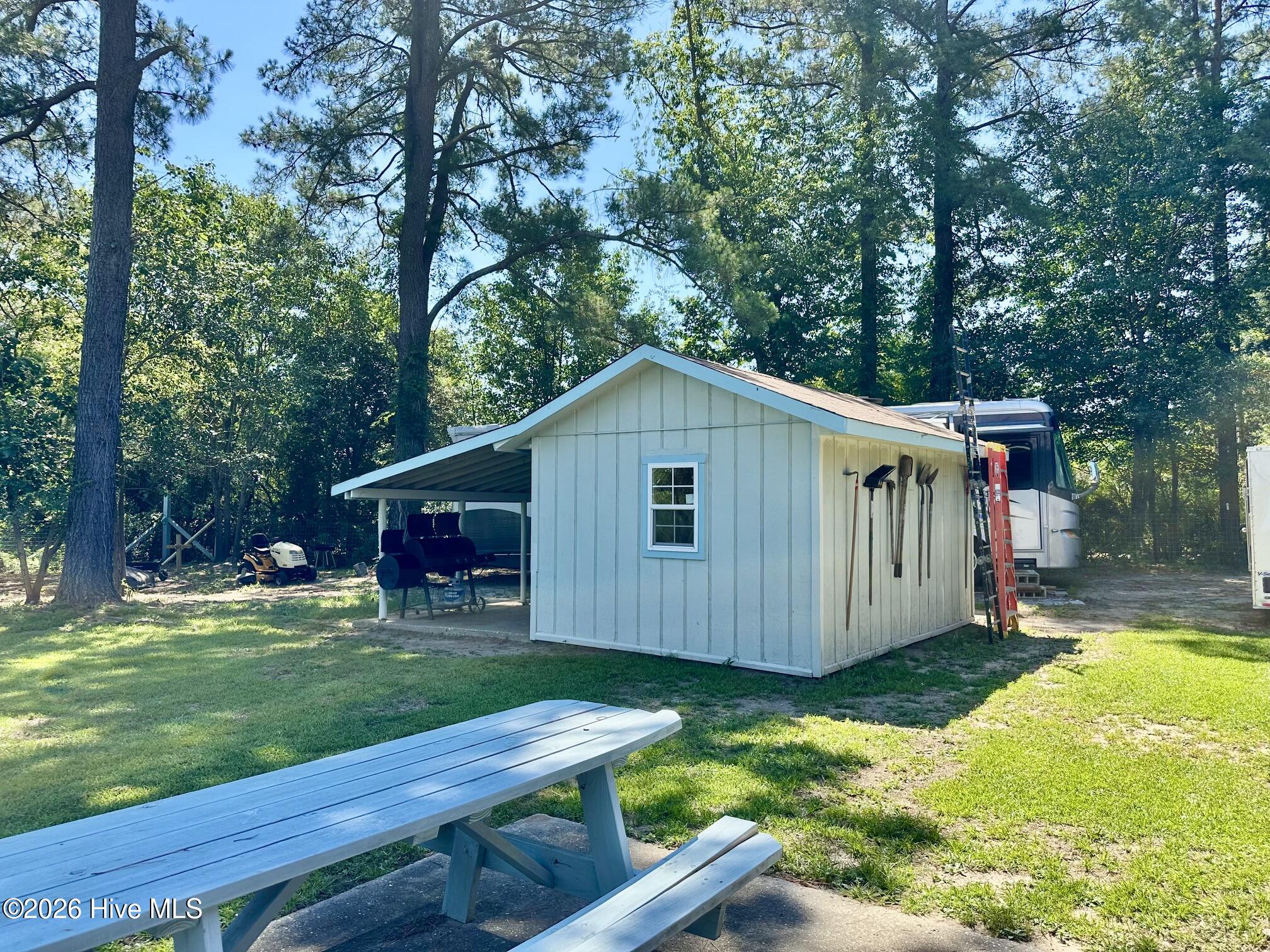 1073 Old Baker Road Maxton, NC 28364 - Photo 19 of 24