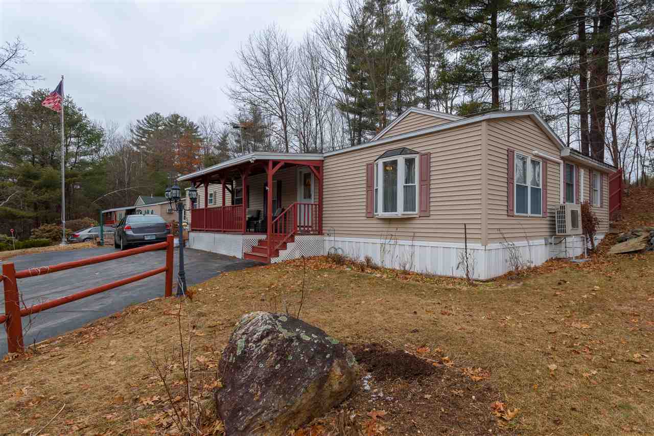 26 Vindale Road Hooksett, NH 03106 - Photo 2 of 19