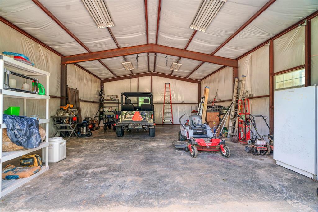 821 County Road Paris, TX 75462 - Photo 25 of 40