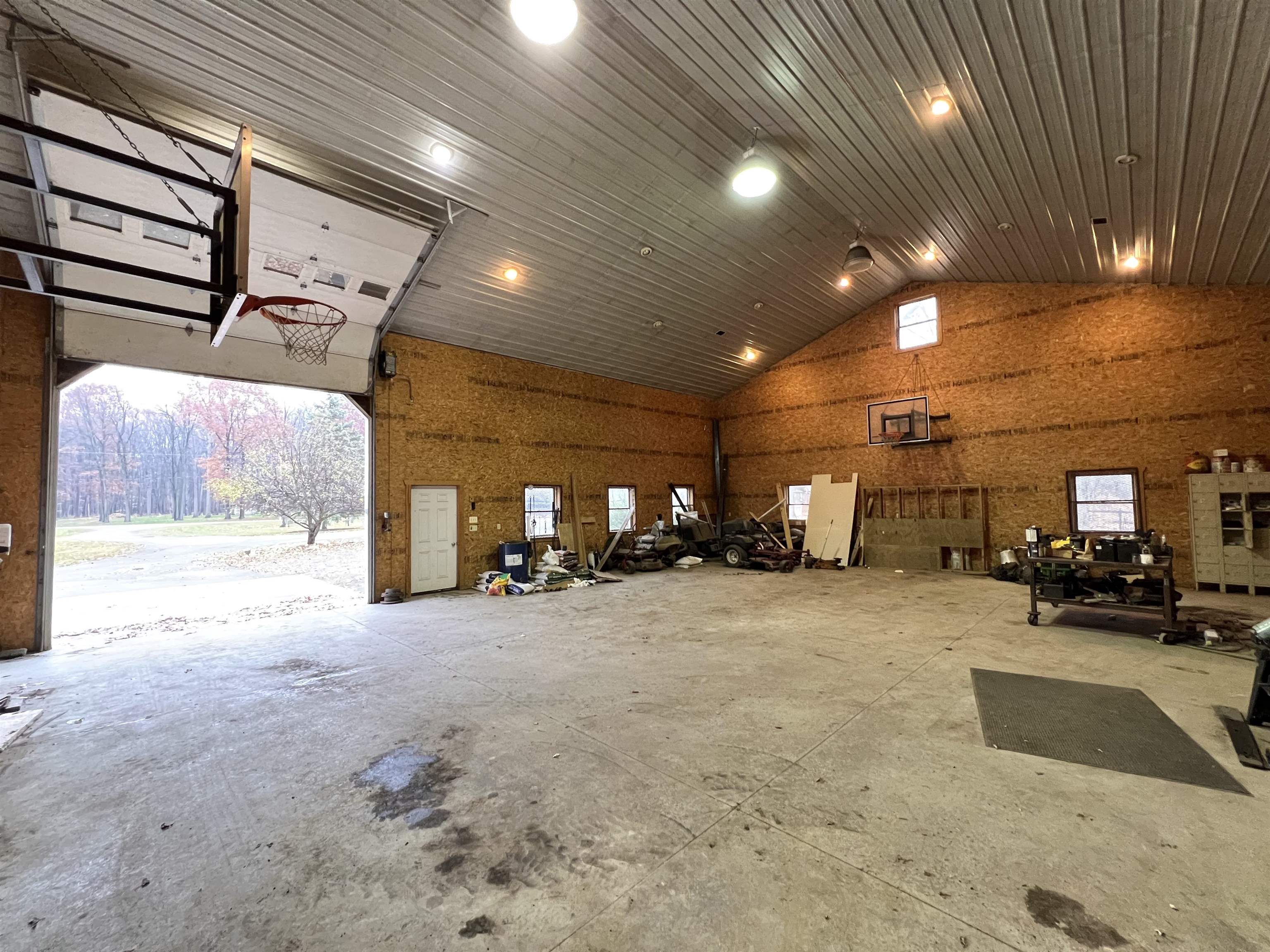6520 Chesaning Road Chesaning, MI 48616 - Photo 56 of 99 50094758-55.JPG