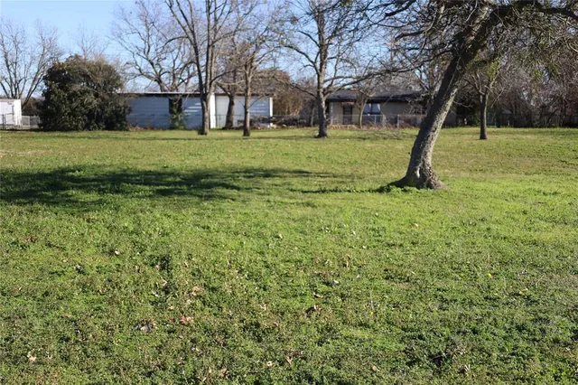 $45,900 | 408 North 5th Street, Godley, TX 76044