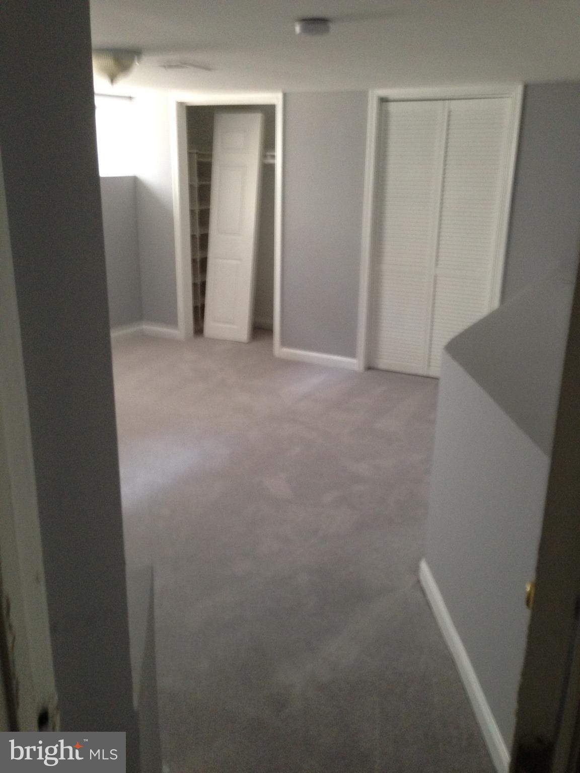 32 East Reed Avenue Alexandria, VA 22305 - Photo 3 of 13 Interior (General)