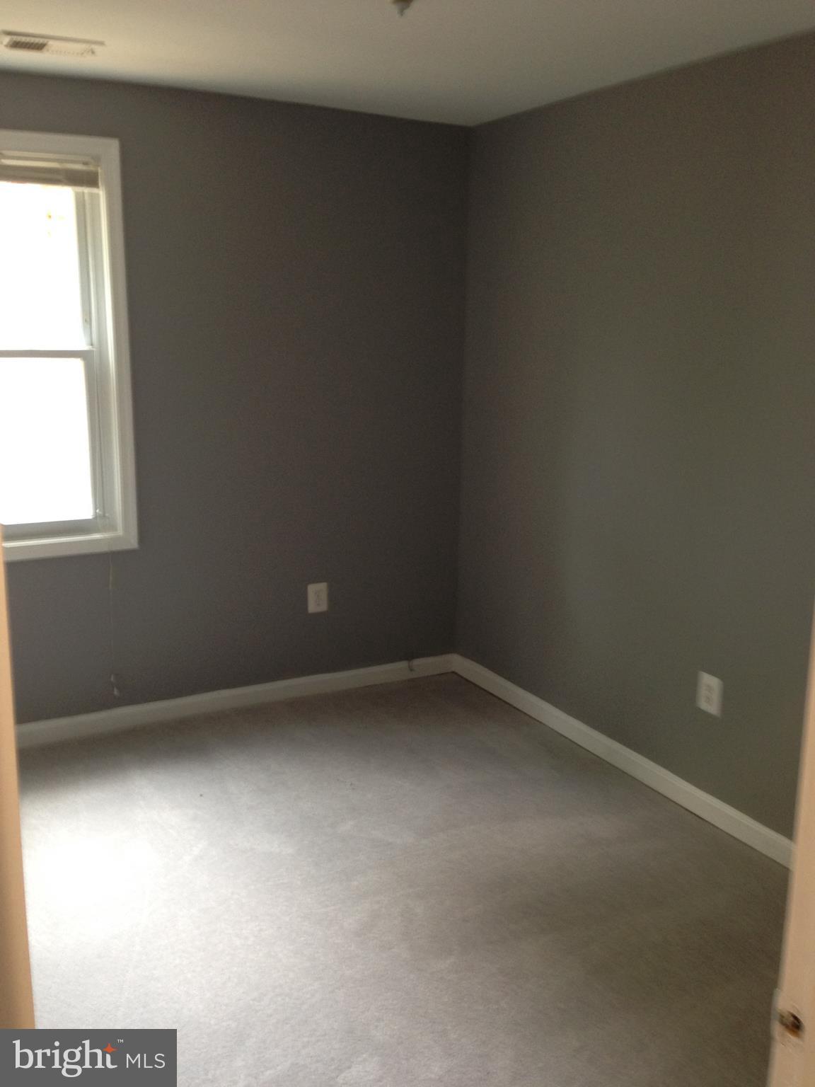 32 East Reed Avenue Alexandria, VA 22305 - Photo 5 of 13 Bedroom