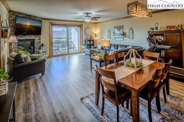 $579,000 | 172 Vista Way, Unit 1A, Banner Elk, NC 28604