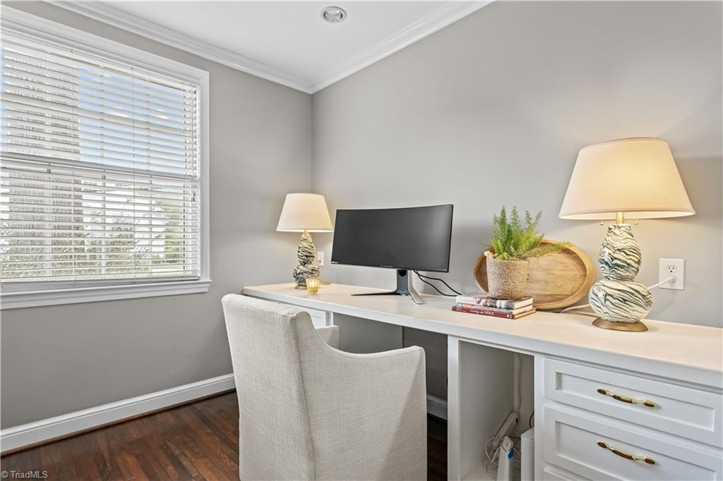 719 Dover Road Greensboro, NC 27408 - Photo 23 of 44