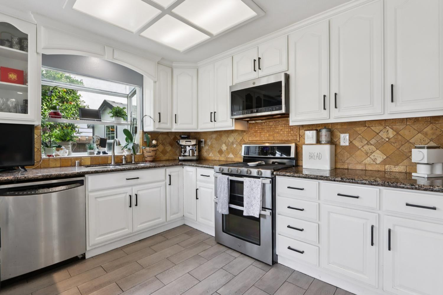 3327 Trafalgar Road Fremont, CA 94555 - Photo 14 of 43