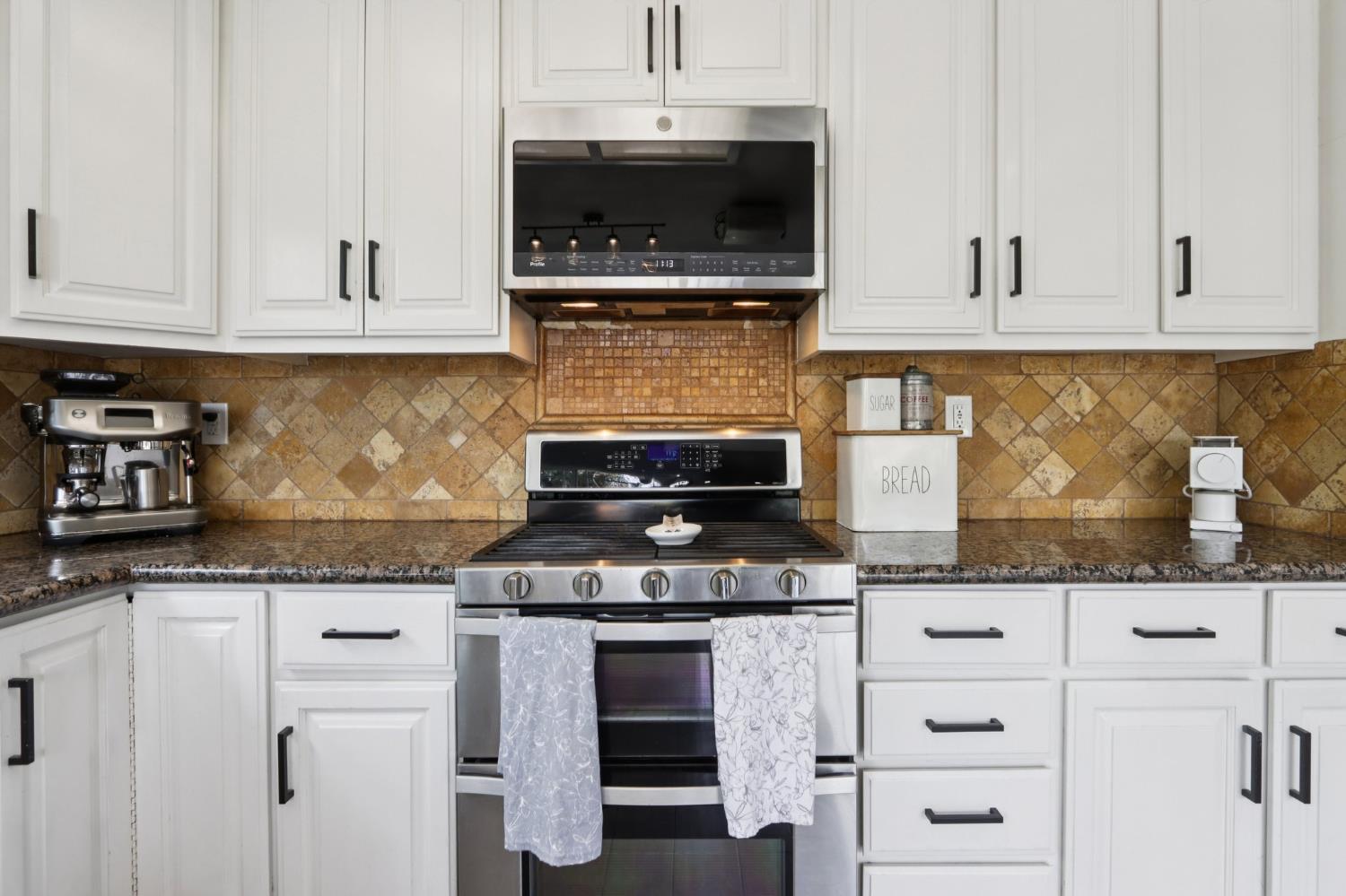 3327 Trafalgar Road Fremont, CA 94555 - Photo 15 of 43