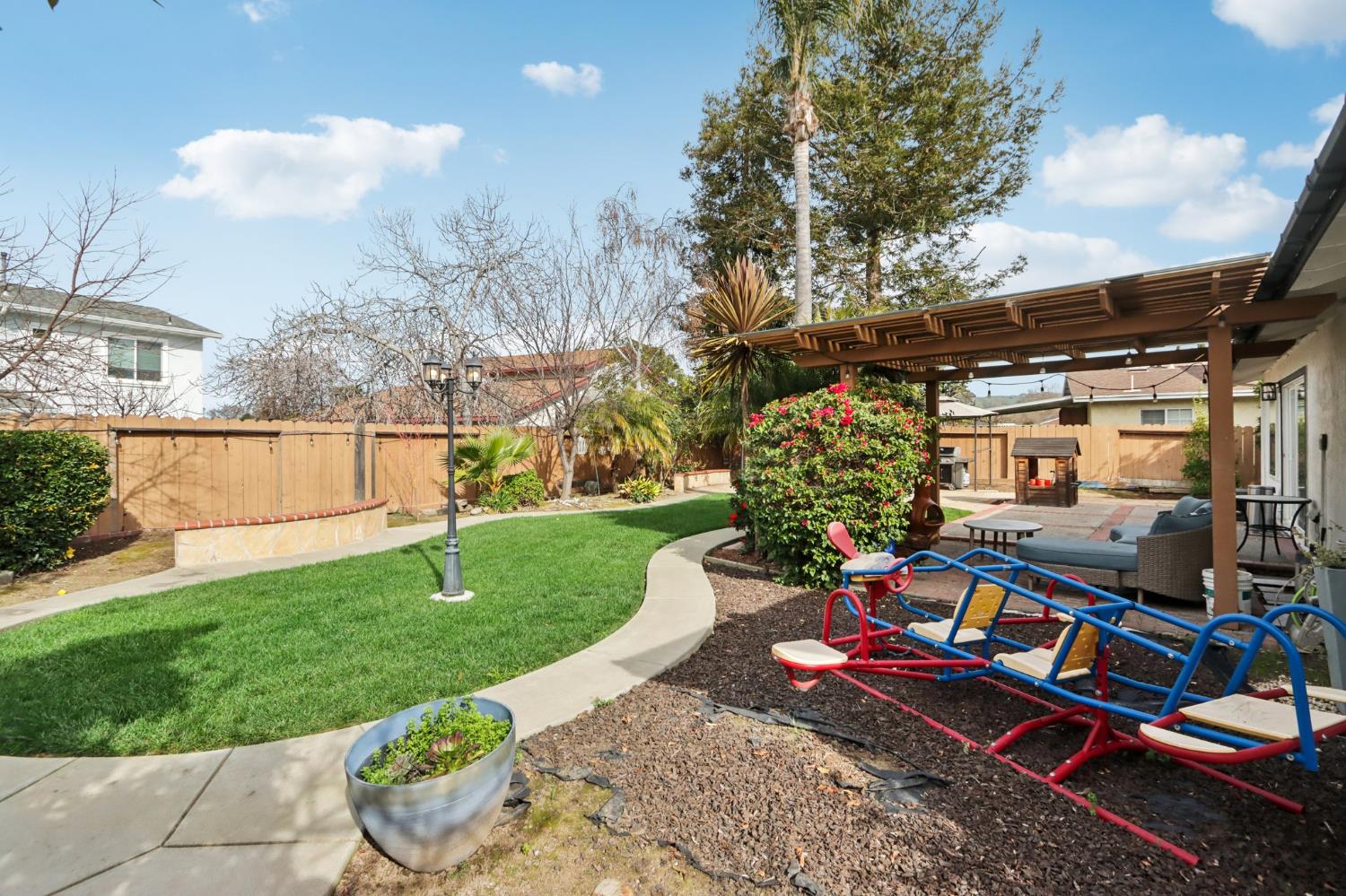 3327 Trafalgar Road Fremont, CA 94555 - Photo 37 of 43