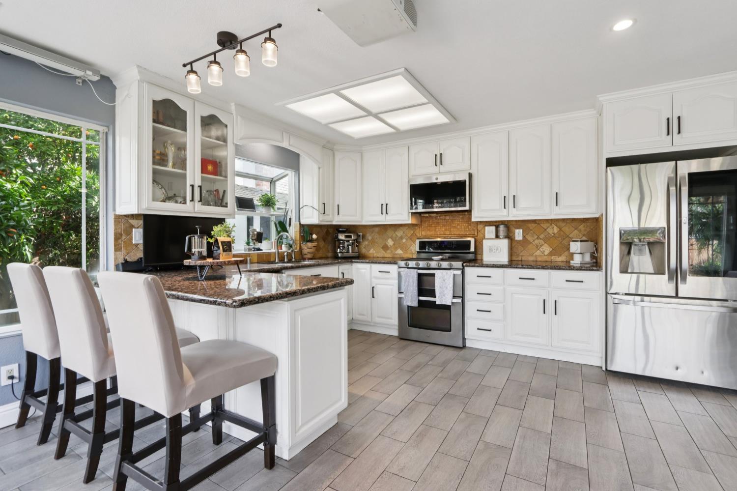 3327 Trafalgar Road Fremont, CA 94555 - Photo 5 of 43