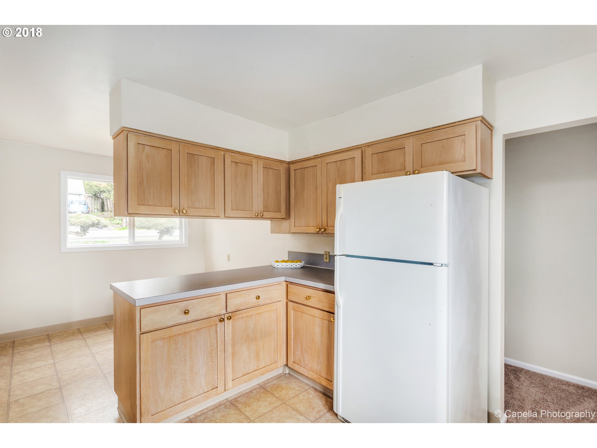 5538 Southwest Cameron Road Portland, OR 97221 - Photo 6 of 13 Gallery Image 6