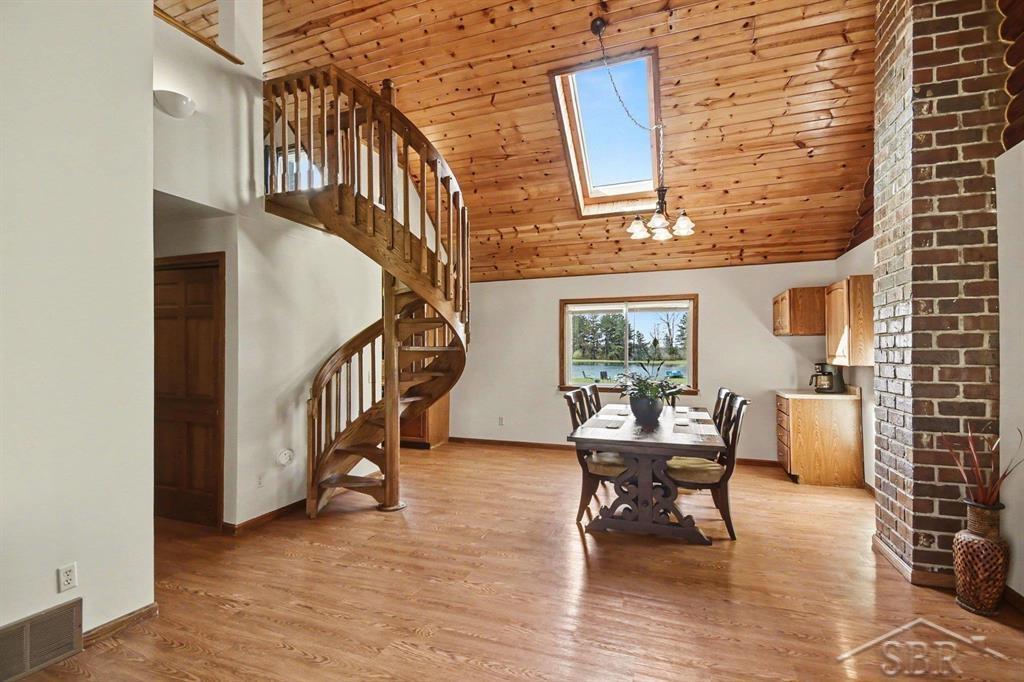 15251 Geddes Road Hemlock, MI 48626 - Photo 11 of 41