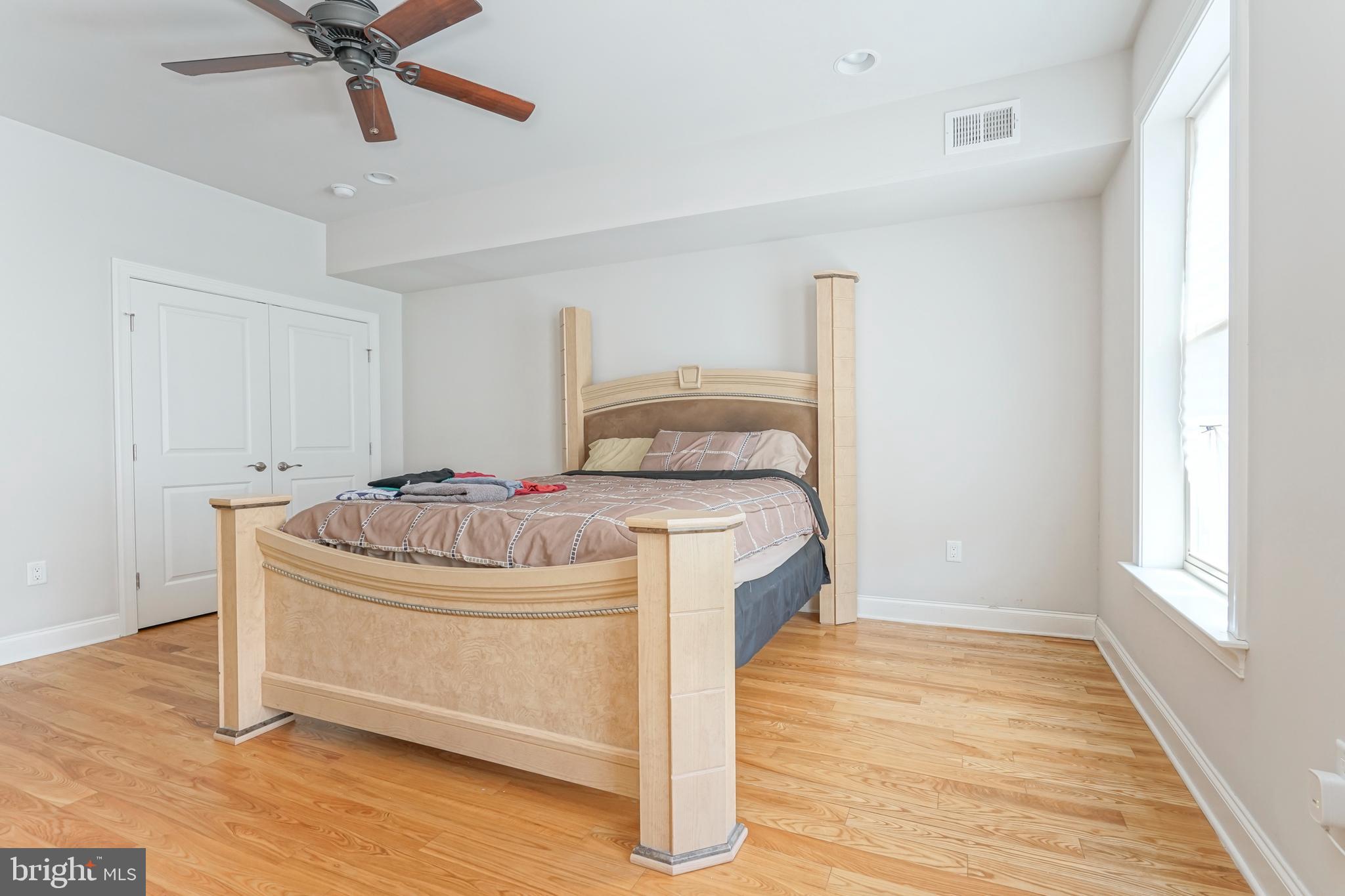 2332 Ellsworth Street Philadelphia, PA 19146 - Photo 12 of 29 a utility room with washer and dryer