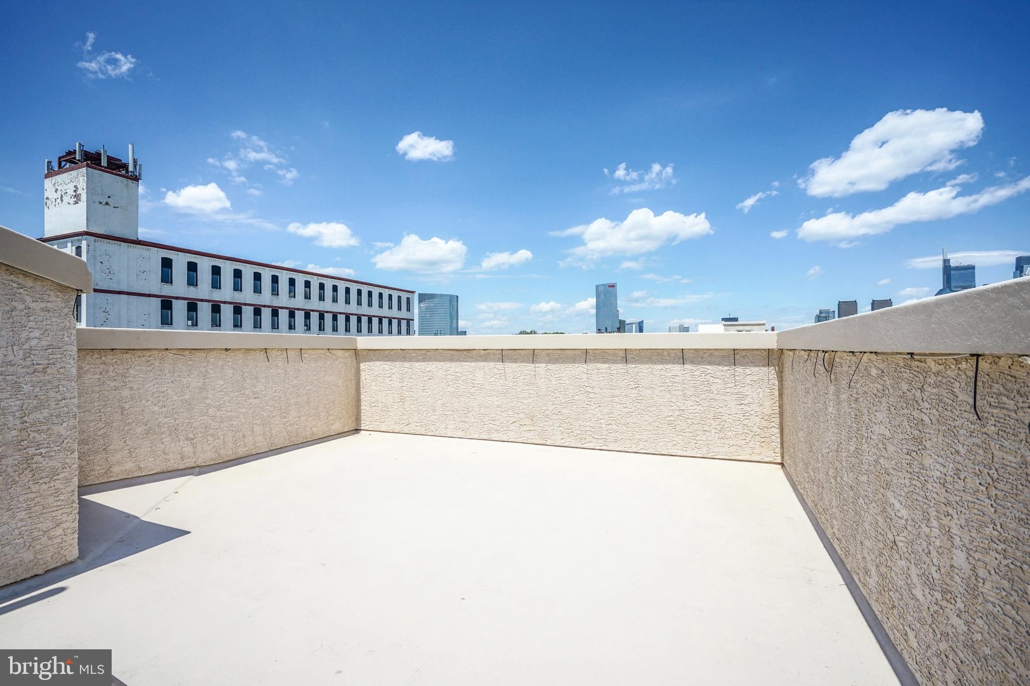 2332 Ellsworth Street Philadelphia, PA 19146 - Photo 25 of 29 a view of a terrace