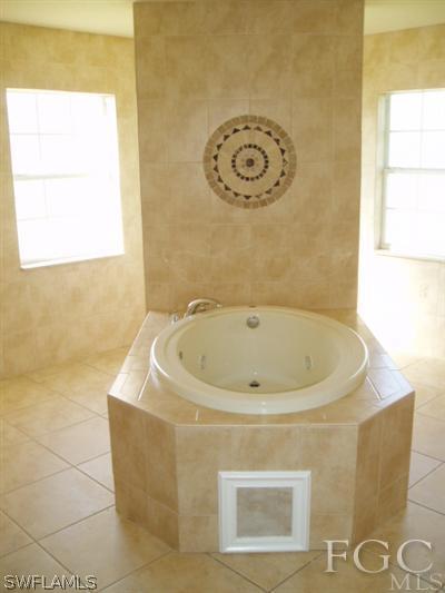 4106 2nd Street Southwest Lehigh Acres, FL 33976 - Photo 9 of 10 Gallery Image 9