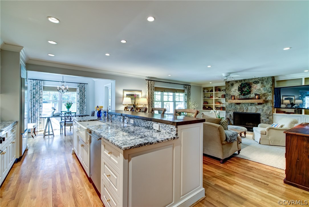 3910 Exeter Road Richmond, VA 23221 - Photo 19 of 39 Kitchen island with farmhouse sink and raised 10'