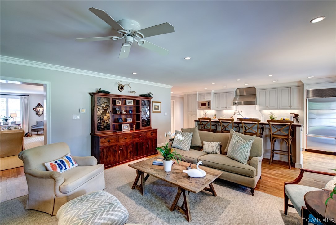 3910 Exeter Road Richmond, VA 23221 - Photo 27 of 39 Family room off of formal living room and open to