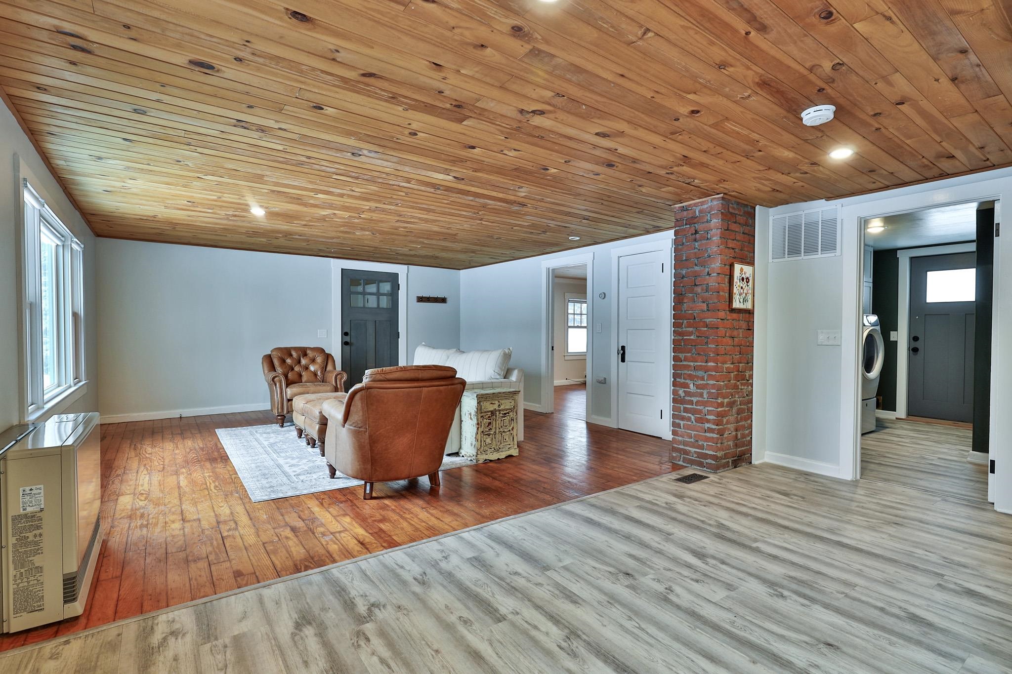3078 North Hollow Road Rochester, VT 05767 - Photo 13 of 38