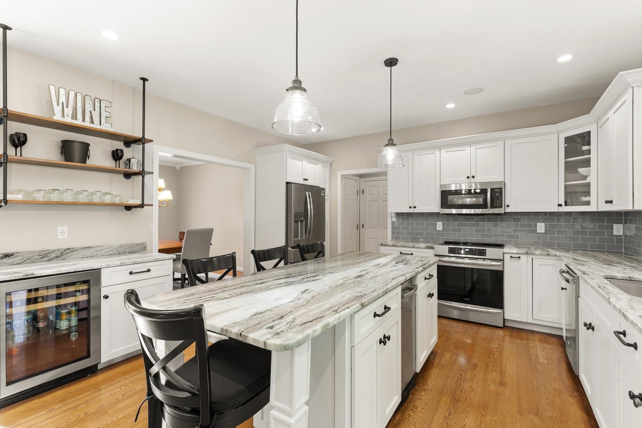 19 Acorn Road Easton, MA 02356 - Photo 5 of 38 Gallery Image 5