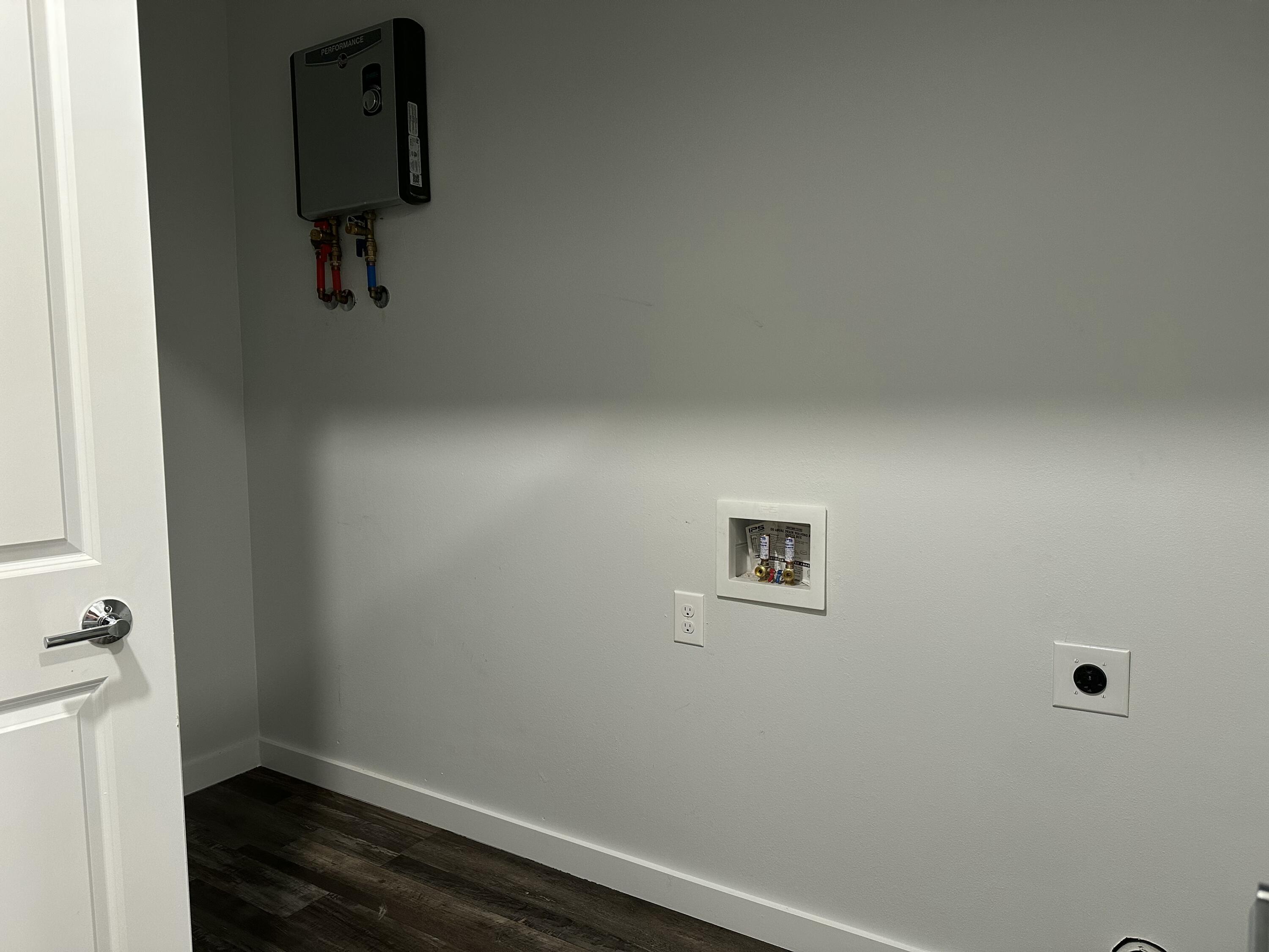 524 North Raphael Road DeFuniak Springs, FL 32433 - Photo 15 of 15 a view of small space