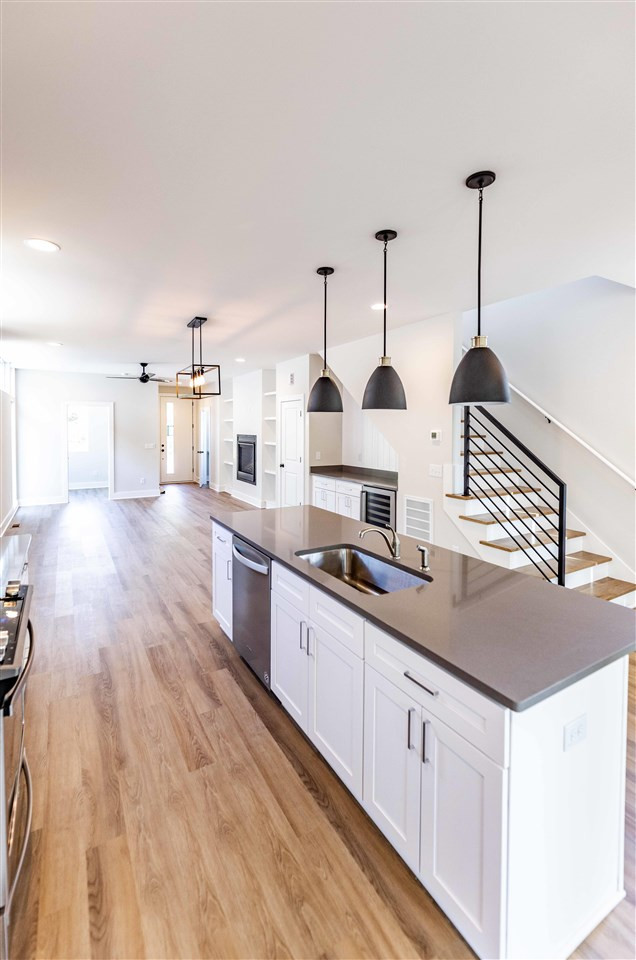 Photos are representative of the styling of similar builds in the neighborhood.