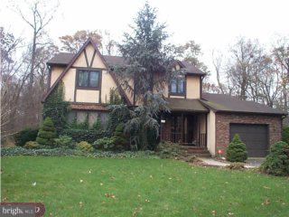 21 Azalea Way Hamilton, NJ 08690 - Photo 1 of 6