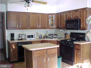 21 Azalea Way Hamilton, NJ 08690 - Photo 3 of 6