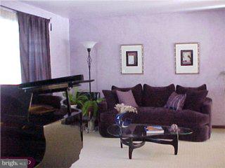 21 Azalea Way Hamilton, NJ 08690 - Photo 4 of 6