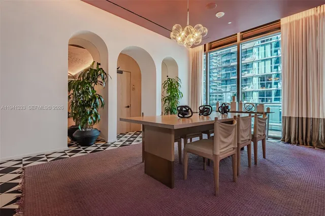 $1,595,000 | 801 South Miami Avenue, Unit 2901, Miami, FL 33131