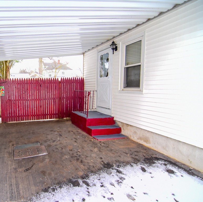 22 Wheeler Avenue Springfield, MA 01118 - Photo 12 of 14 Gallery Image 12