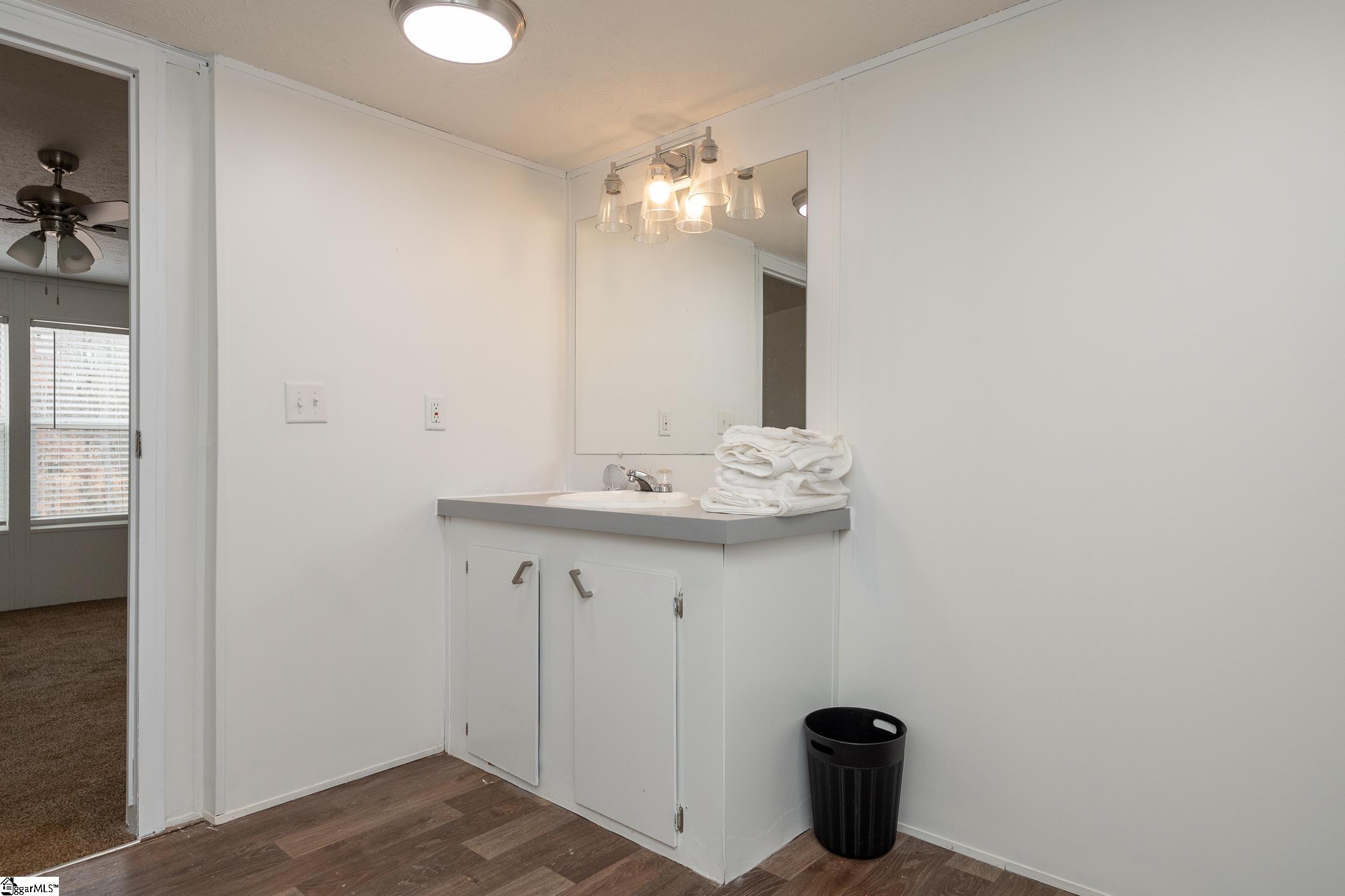 1131 Whiten Road Belton, SC 29627 - Photo 21 of 27