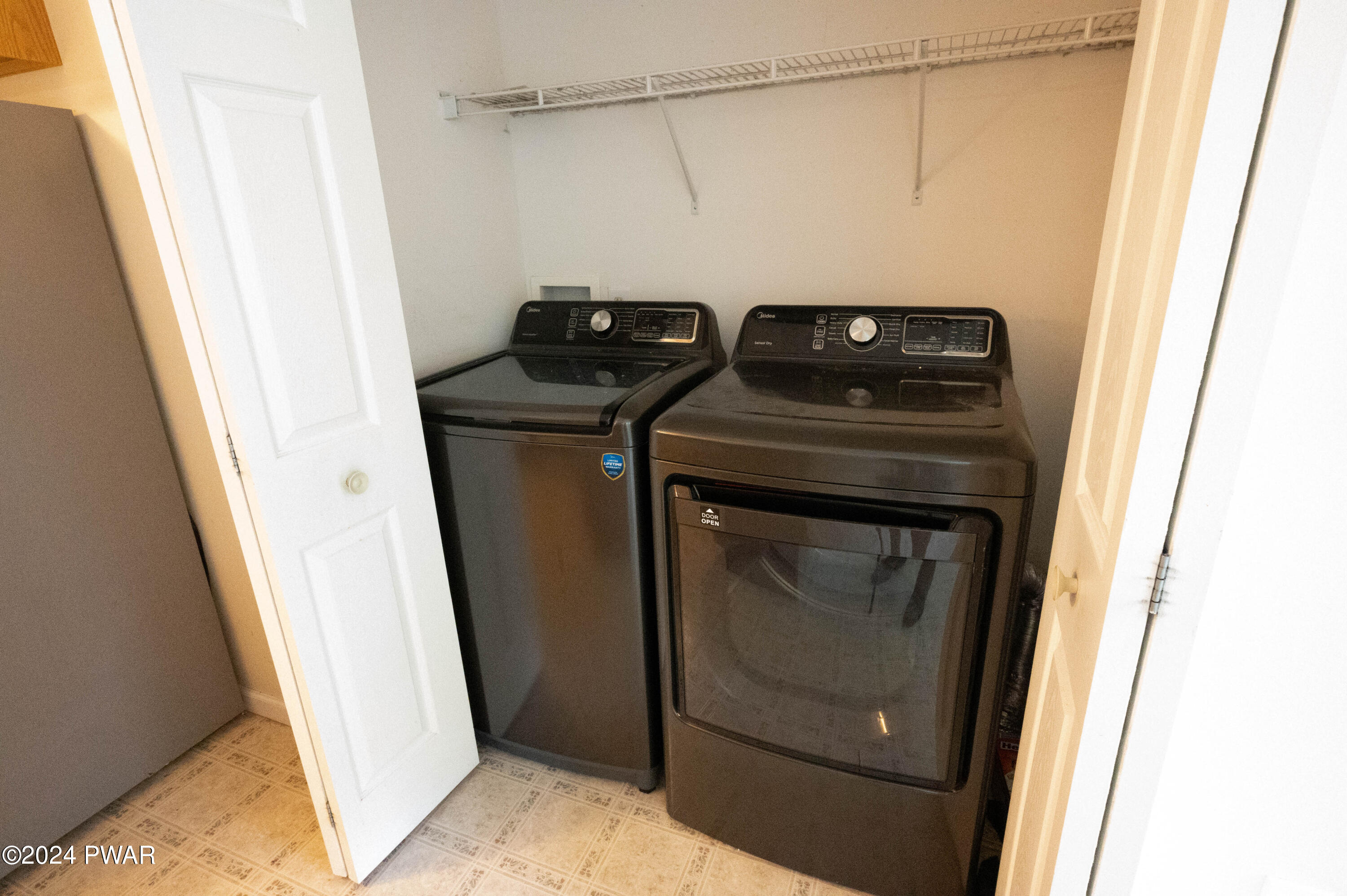 133 Stonehenge Road Milford, PA 18337 - Photo 11 of 31 Laundry