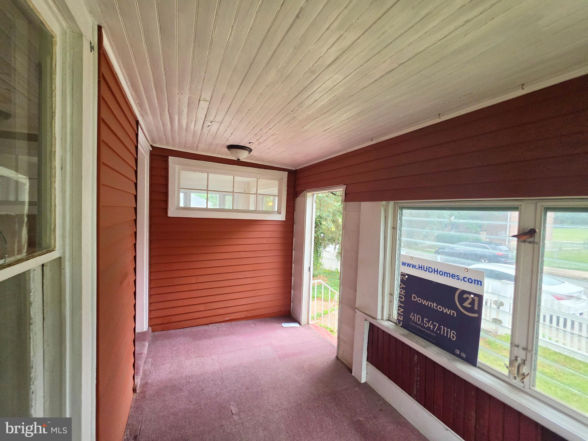 2640 Ridgely Street Baltimore, MD 21230 - Photo 3 of 20 Enclosed front porch