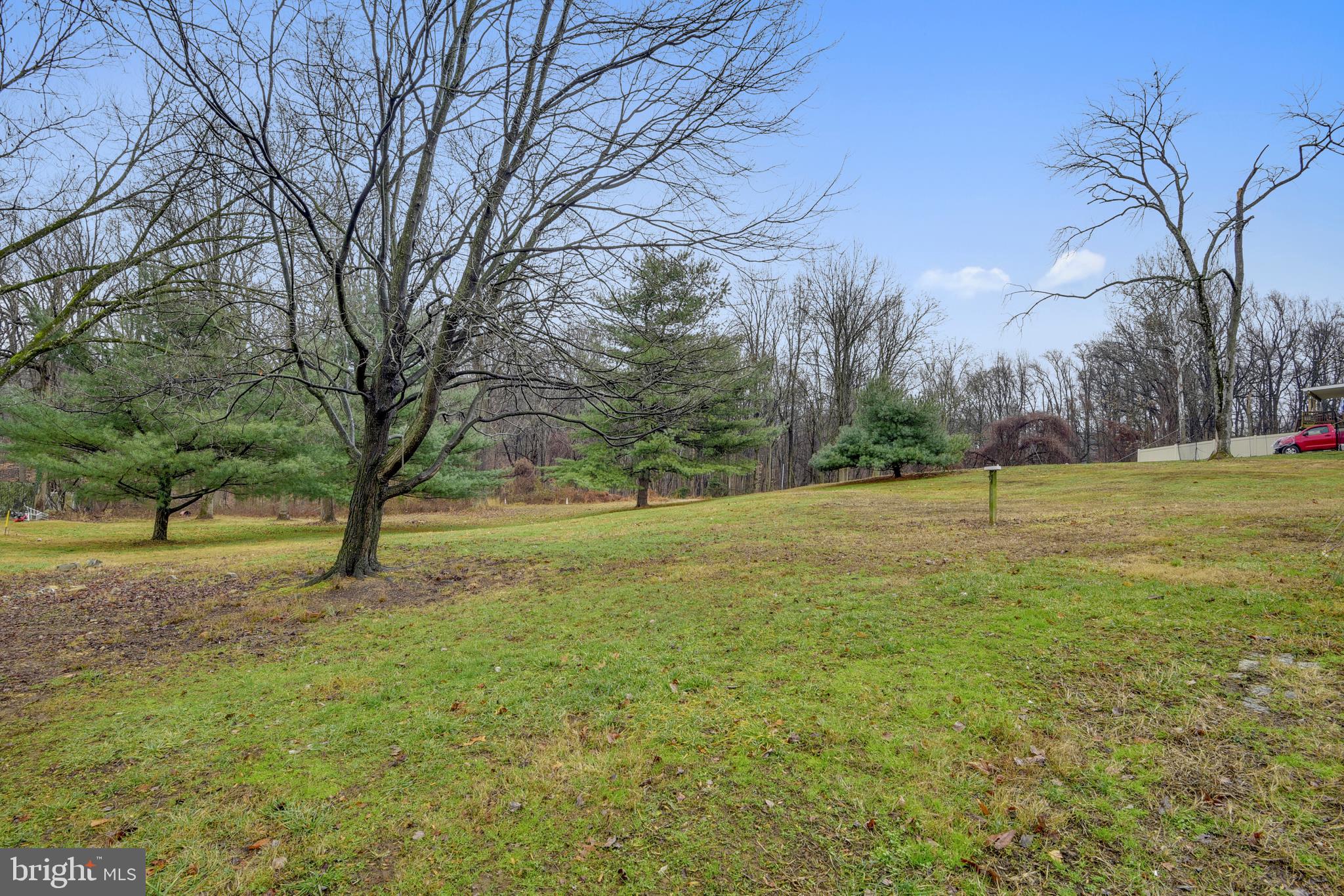 1221 Furnace Road Linthicum, MD 21090 - Photo 27 of 30 yard