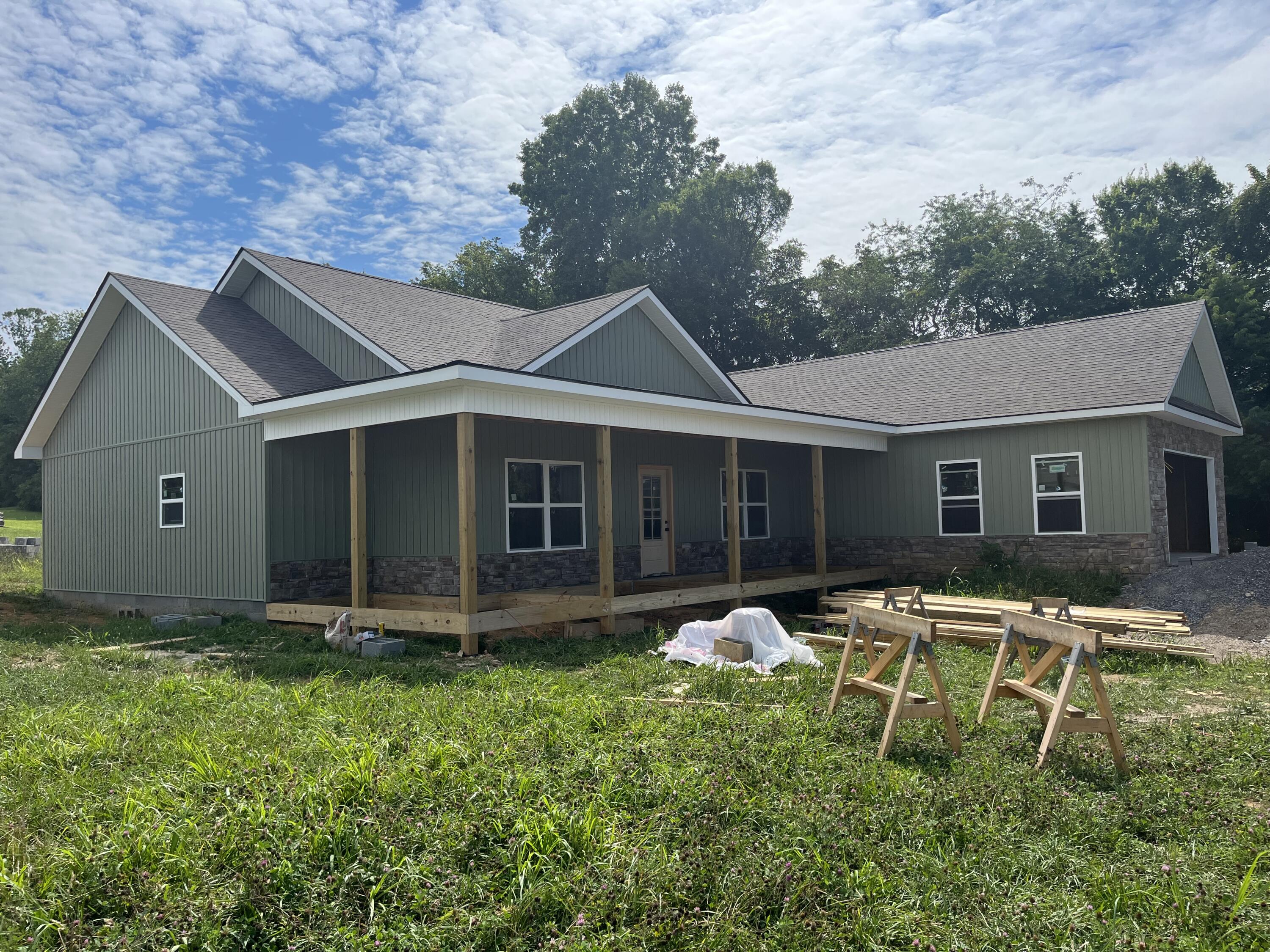 324 Cecil Gray Road Jonesborough, TN 37659 - Photo 2 of 4 IMG-1563