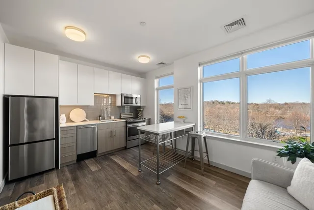 $535,000 | 180 Telford Street, Unit 413, Boston, MA 02135