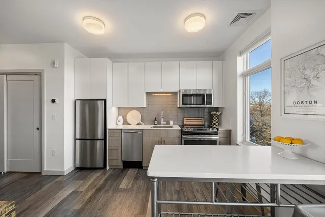 $535,000 | 180 Telford Street, Unit 413, Boston, MA 02135