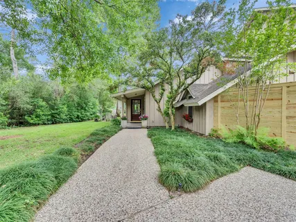 $1,895,000 | 8202 Burkhart Road, Houston, TX 77055