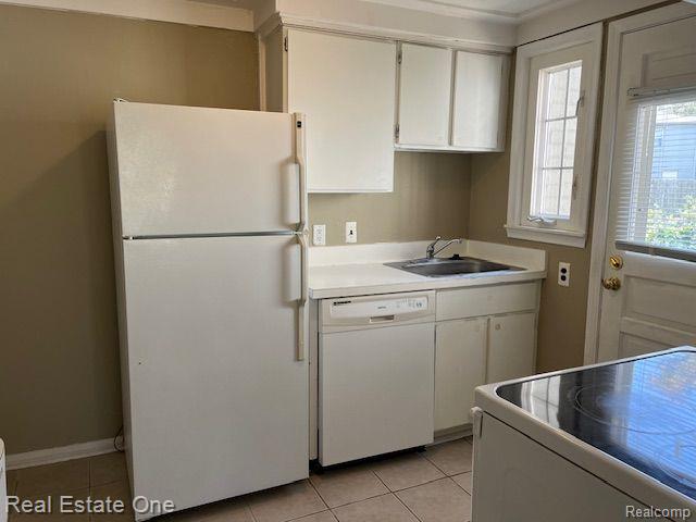 695 Graefield Court Birmingham, MI 48009 - Photo 4 of 14