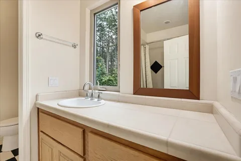 $998,000 | 19217 Scotts Flat Road, Nevada City, CA 95959
