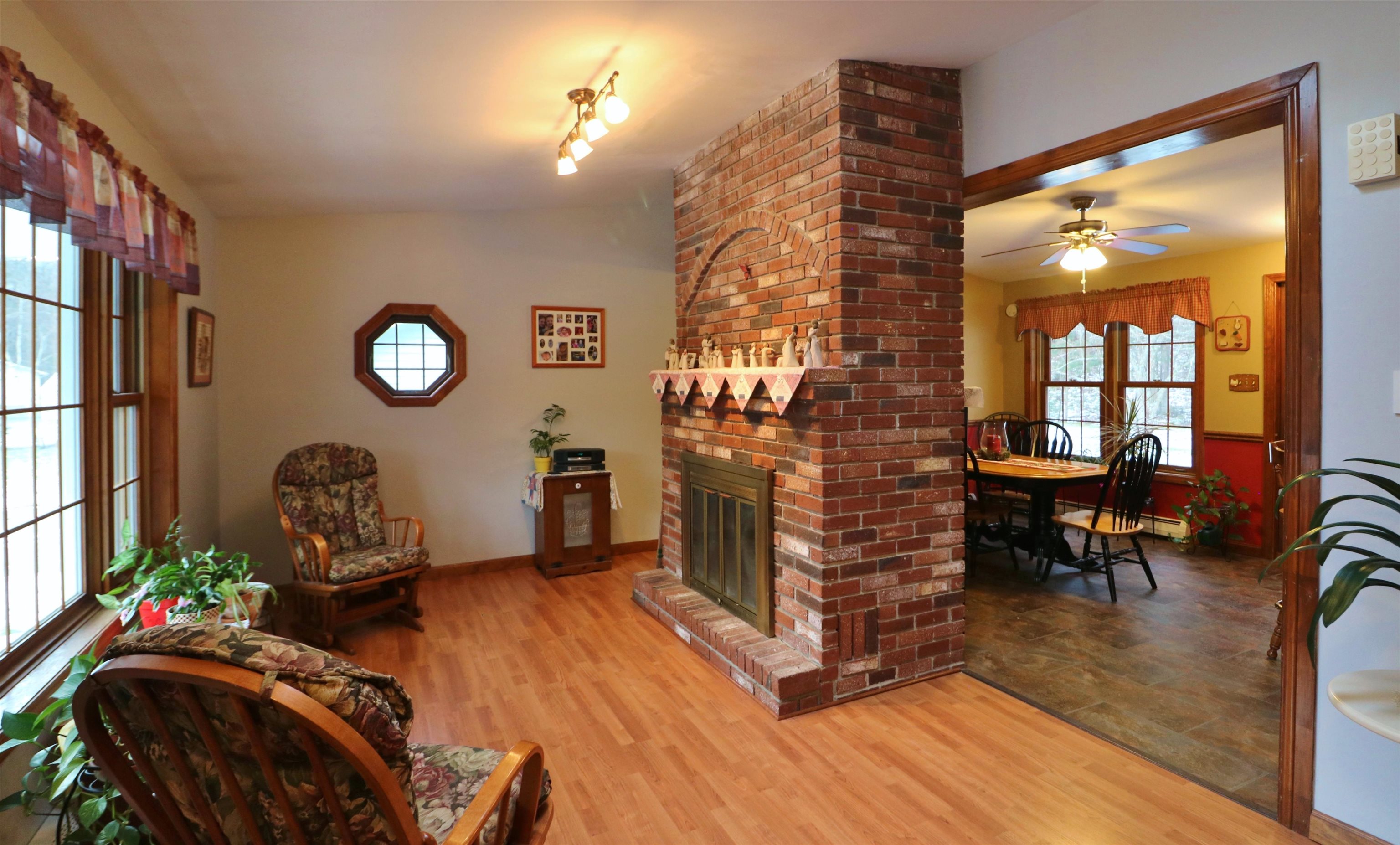 15 Stony Brook Road Gorham, NH 03581 - Photo 4 of 22 Gallery Image 4