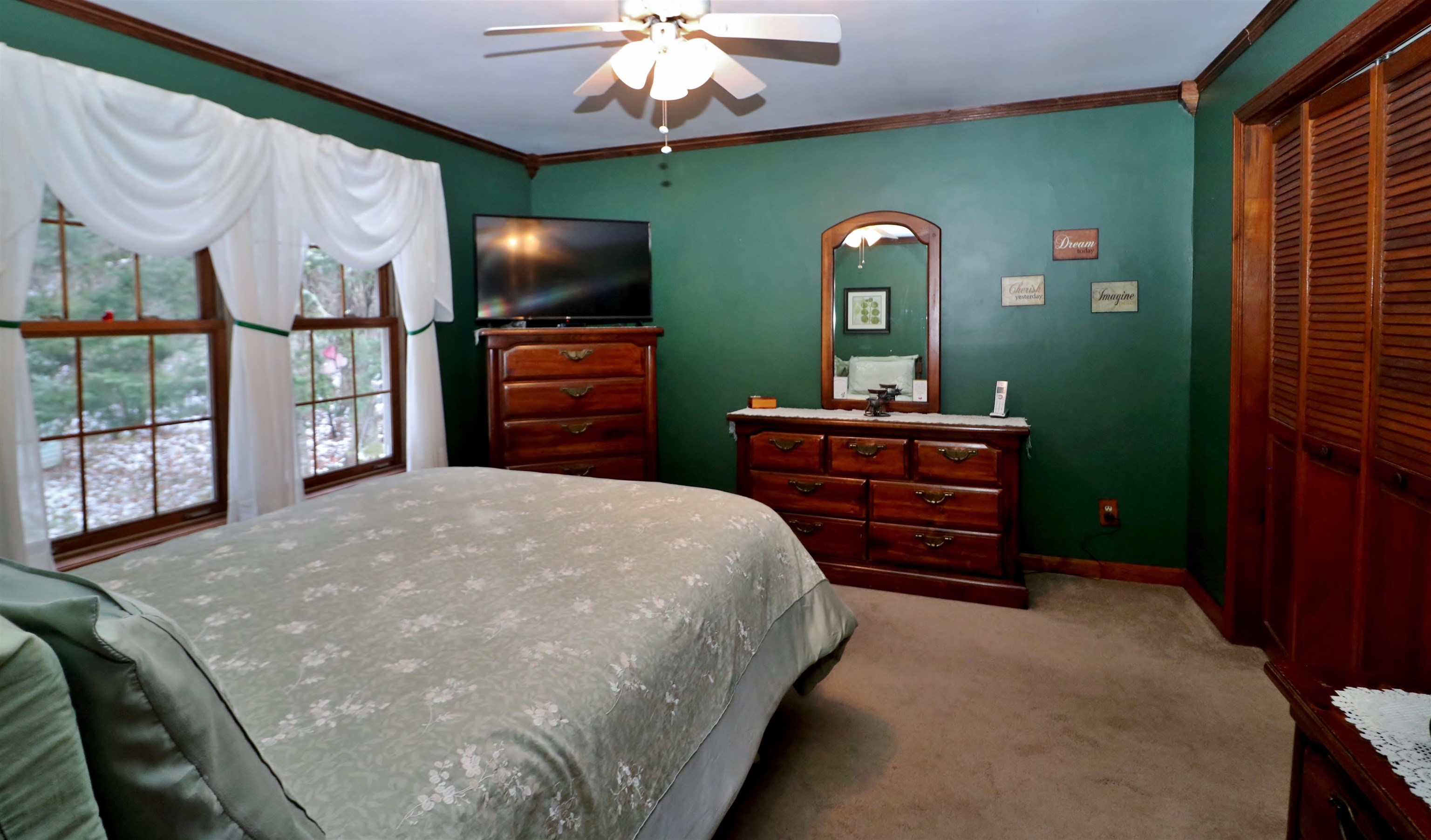 15 Stony Brook Road Gorham, NH 03581 - Photo 7 of 22 Gallery Image 7