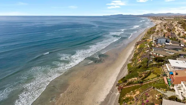 $449,999 | 1624 North Coast Highway 101, Unit 2, Solana Beach, CA 92075