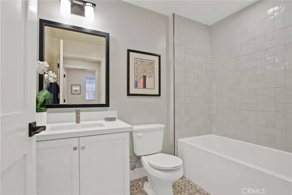 $1,079,900 | 927 Deep Valley Drive, Unit 115, Rolling Hills Estates, CA 90274