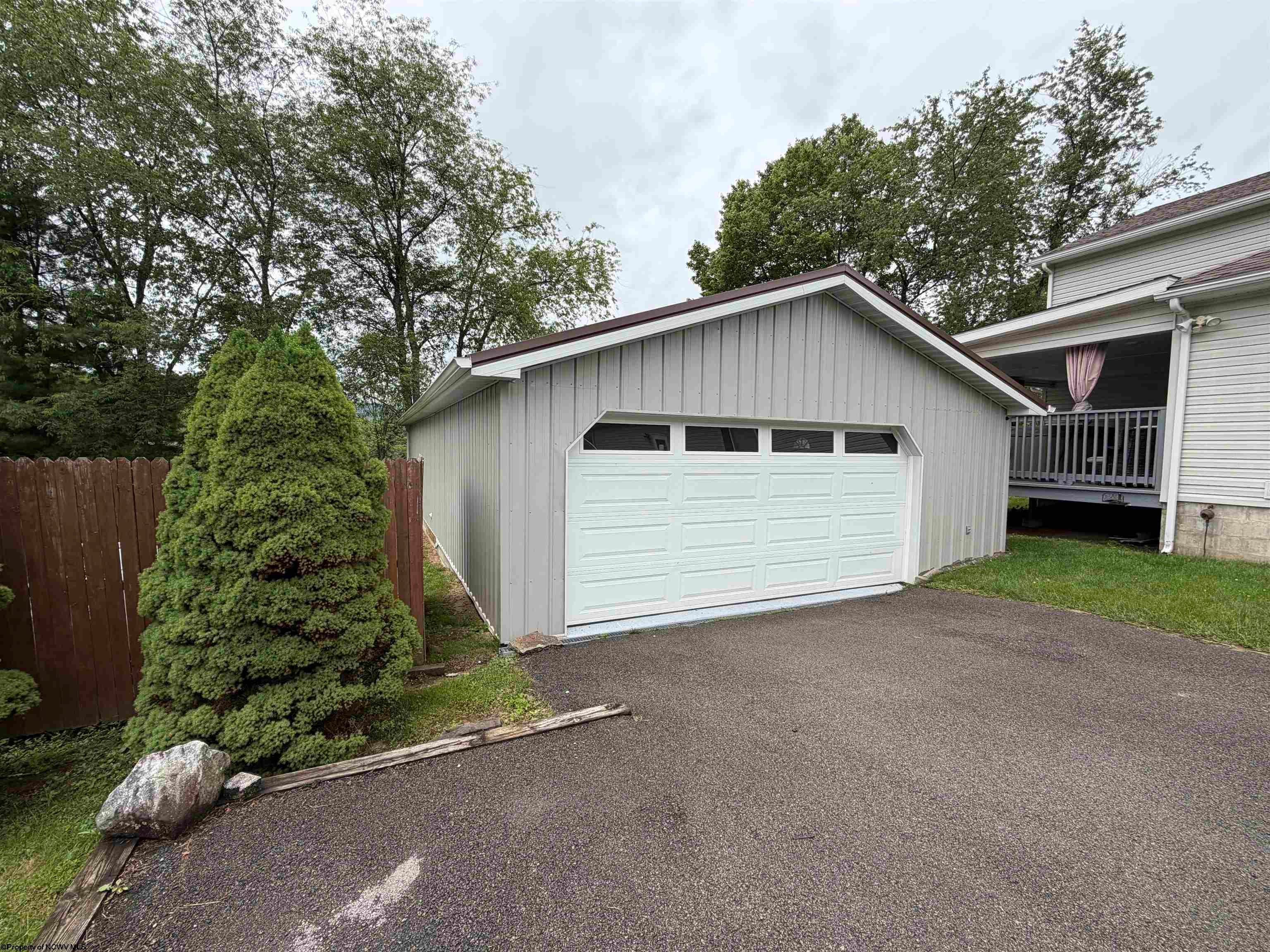 214 Edgewood Ests Road Beverly, WV 26253 - Photo 6 of 44 Gallery Image 6