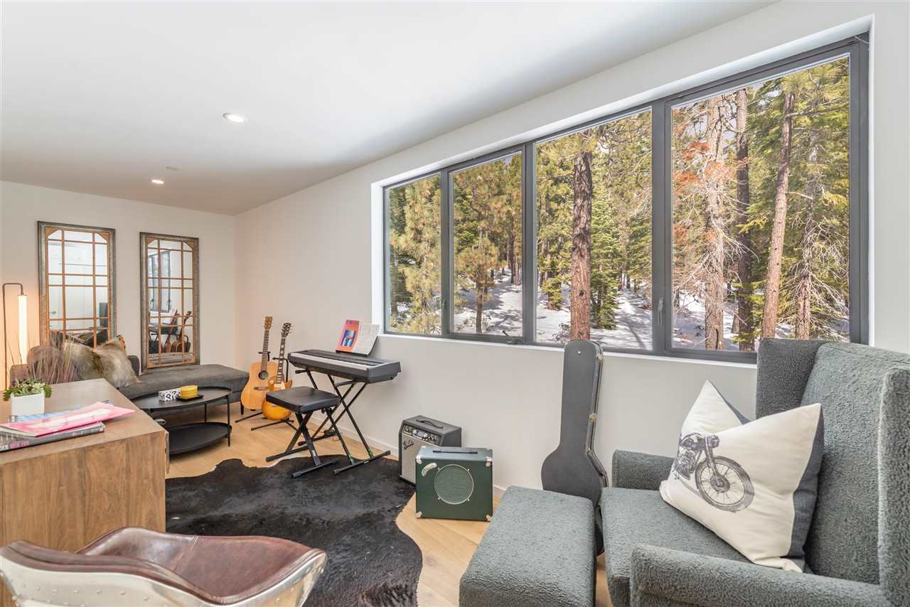 11724 Sierra Drive Truckee, CA 96161 - Photo 20 of 21