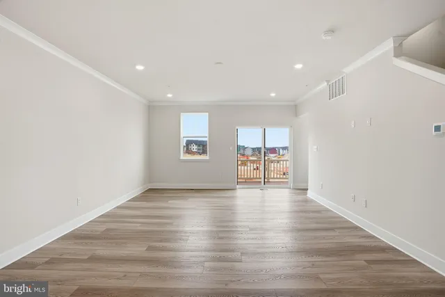 $674,990 | 1356 Crested Wood Drive, Laurel, MD 20724