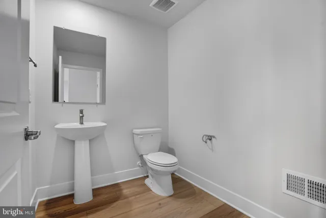 $674,990 | 1356 Crested Wood Drive, Laurel, MD 20724