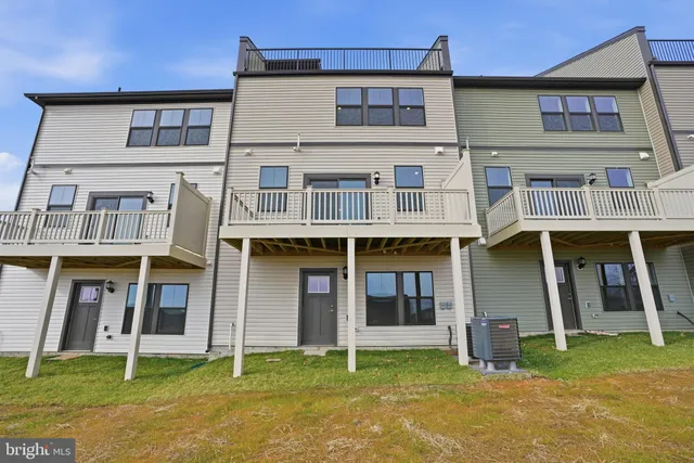 $674,990 | 1356 Crested Wood Drive, Laurel, MD 20724