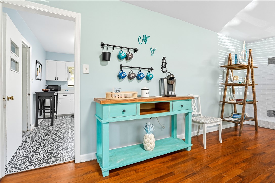 416 Magnolia Avenue St. Simons Island, GA 31522 - Photo 16 of 37