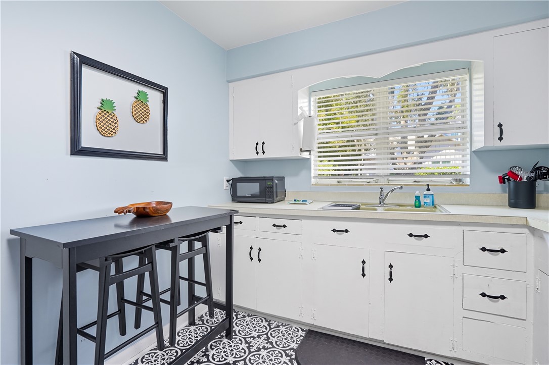 416 Magnolia Avenue St. Simons Island, GA 31522 - Photo 19 of 37